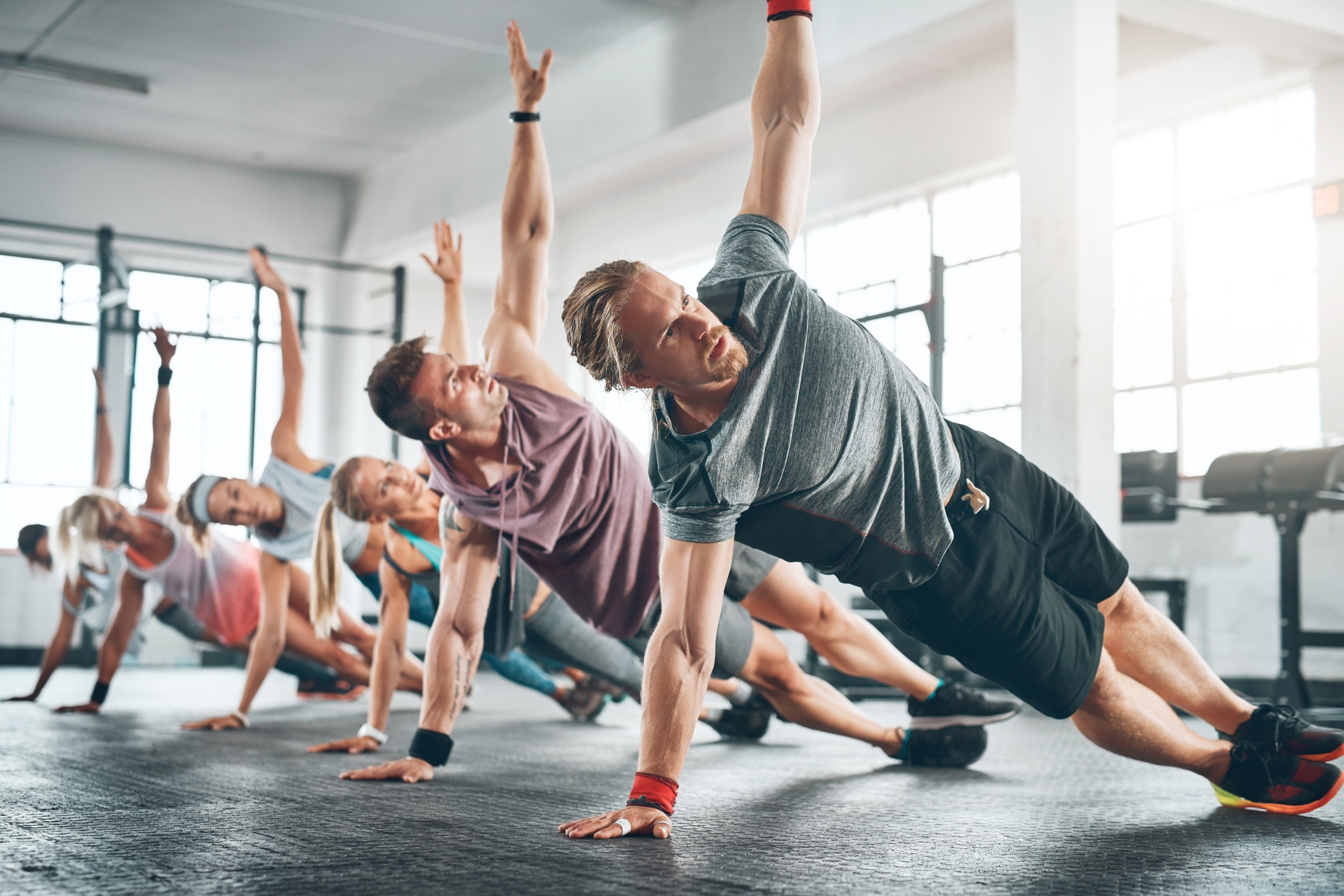 groep doet samen workout