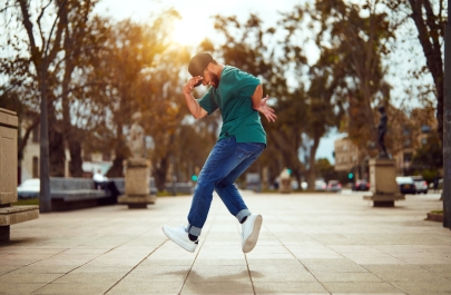 bboy op een open plein