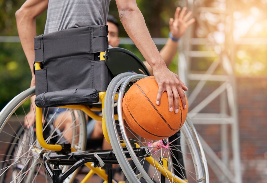 Basketballer in rolstoel